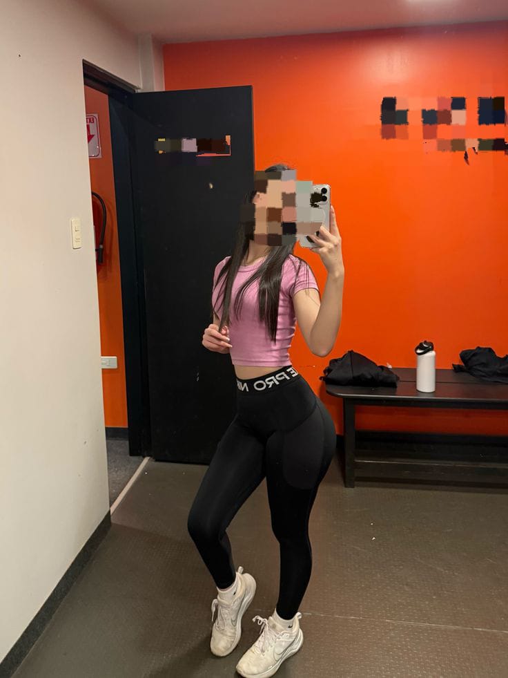 Candy — Masajista a Domicilio en Madrid | 24 Horas